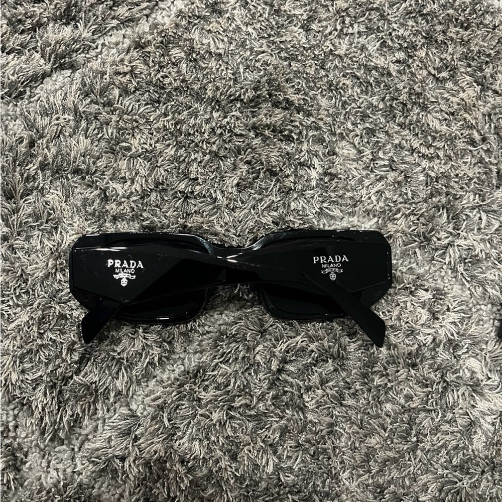 Prada Black Sunglasses - Picture 2 of 4